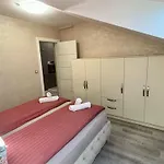 公寓 Moste - Modern With Pool, Ev Station & Free Parking 卢布尔雅那