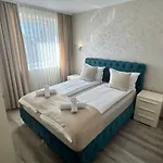 Moste - Modern With Pool, Ev Station & Free Parking