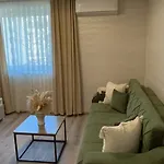 Moste - Modern With Pool, Ev Station & Free Parking