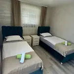 Moste - Modern With Pool, Ev Station & Free Parking * 卢布尔雅那