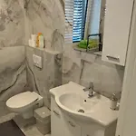 Moste - Modern With Pool, Ev Station & Free Parking * 卢布尔雅那