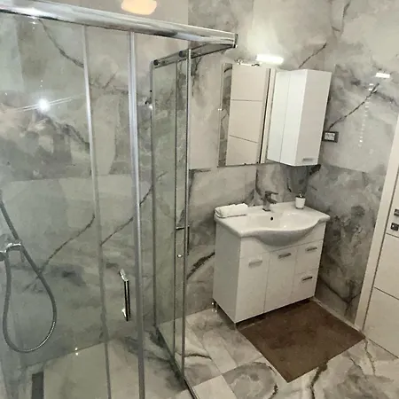 Moste - Modern With Pool, Ev Station & Free Parking Apartman