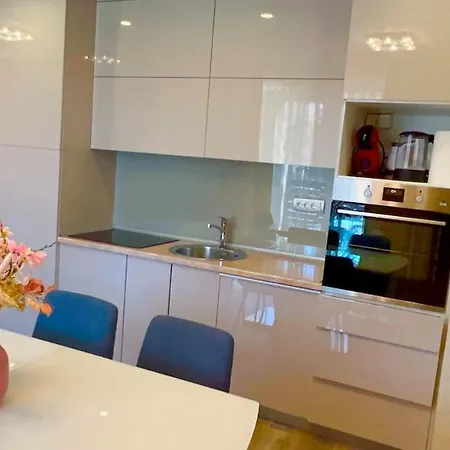 Apartament Moste With Pool & Ev Station Lublana