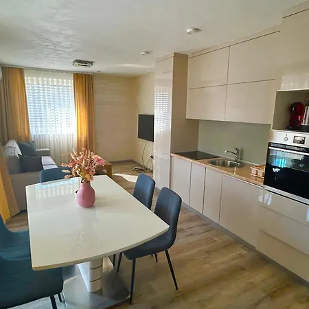 Moste - Modern Comfort With Pool, Ev Station & Free Parking In