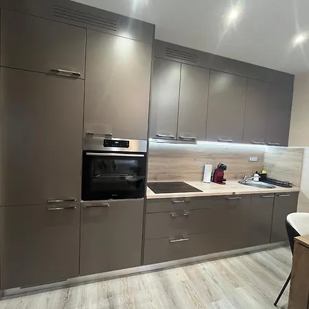 Moste - Modern Comfort With Pool, Ev Station & Free Parking In