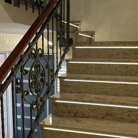 Moste - Modern With Pool, Ev Station & Free Parking