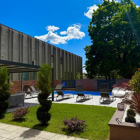 Moste - Modern With Pool, Ev Station & Free Parking
