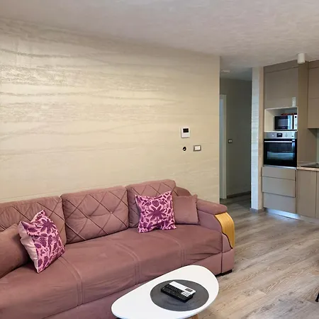 Moste - Modern With Pool, Ev Station & Free Parking Apartment Laibach