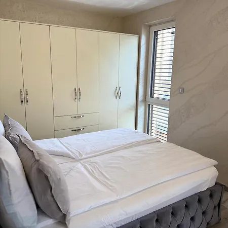 Apartment Moste - Modern With Pool, Ev Station & Free Parking Laibach