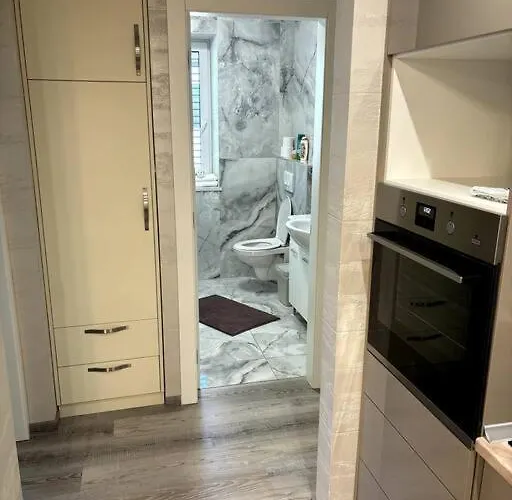 Moste - Modern With Pool, Ev Station & Free Parking Apartma