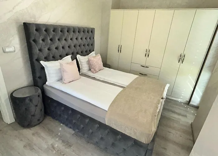 Moste - Modern With Pool, Ev Station & Free Parking Apartma