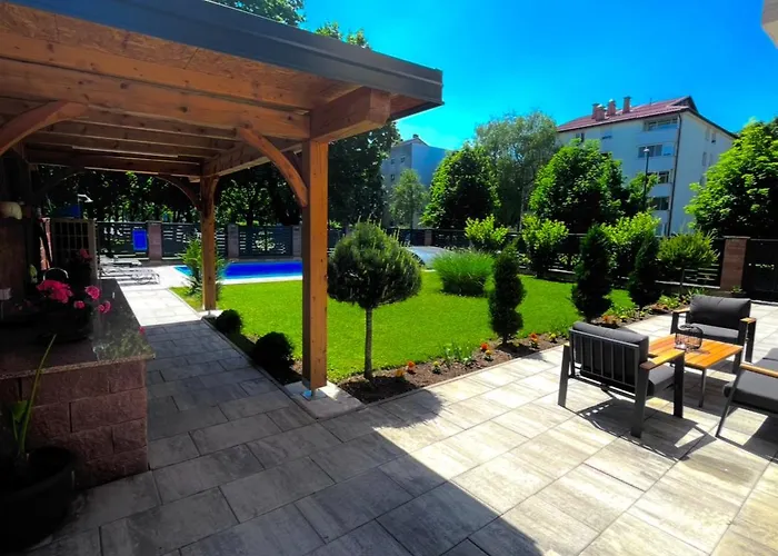 Apartment Moste - Modern With Pool, Ev Station & Free Parking