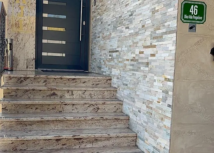 Moste - Modern With Pool, Ev Station & Free Parking