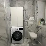 Moste - Modern With Pool, Ev Station & Free Parking Lublaň