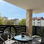 Moste - Modern With Pool, Ev Station & Free Parking Apartmán