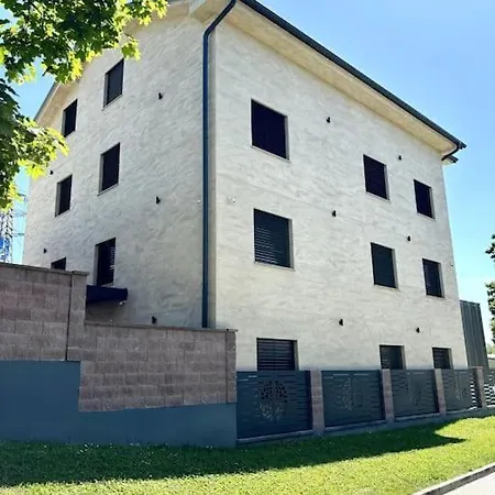 Moste With Pool & Ev Station Apartment *