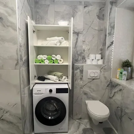 Moste - Modern With Pool, Ev Station & Free Parking Apartmán